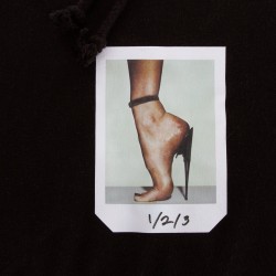 Feet Fetish × Donna Trope × ClubPoulesDeLuxe  ( polaroid )